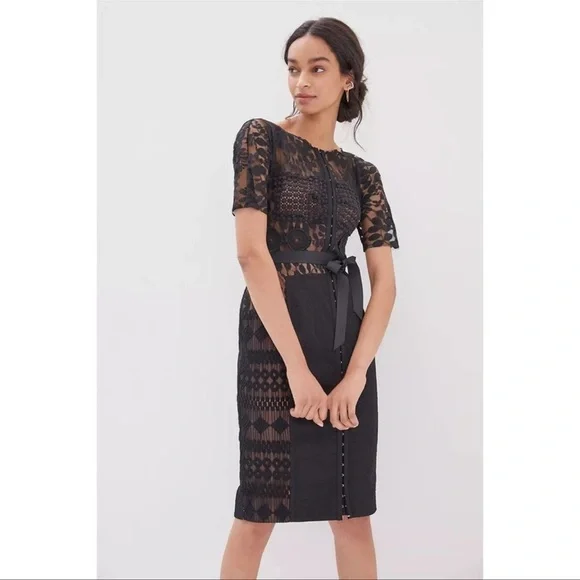 black and white lace midi dress Lady Black Tie - Leanne Midi Dress - White main image 0
